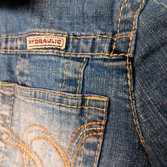 Hydraulic cropped distressed denim jacket - Picture 6 of 14